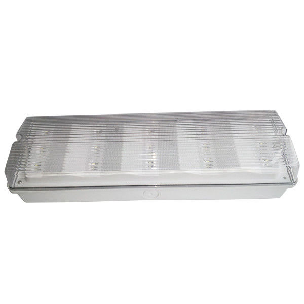 Şarj edilebilir Su geçirmez Acil Durum Işığı 3W LED Islak Yer Dışarı ABS Kaplama IP65 L102M
