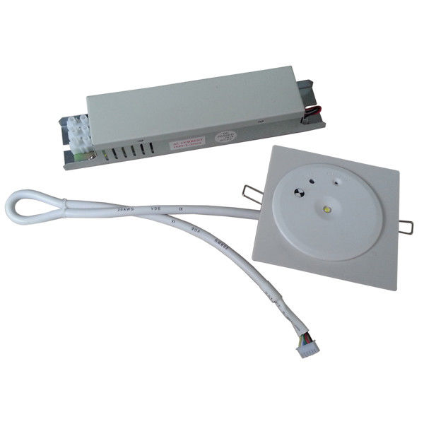 Şarj edilebilir bakımsız ticari LED tavan acil durum ışığı pil yedekleme 220V 240V 3 yıllık garanti