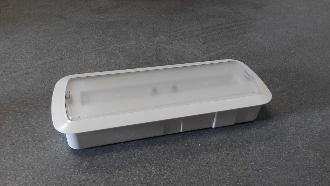 Akü ile çalışan SMD LED Çökme acil durum ışığı Endüstriyel Yangına Direnme ABS L116M-C