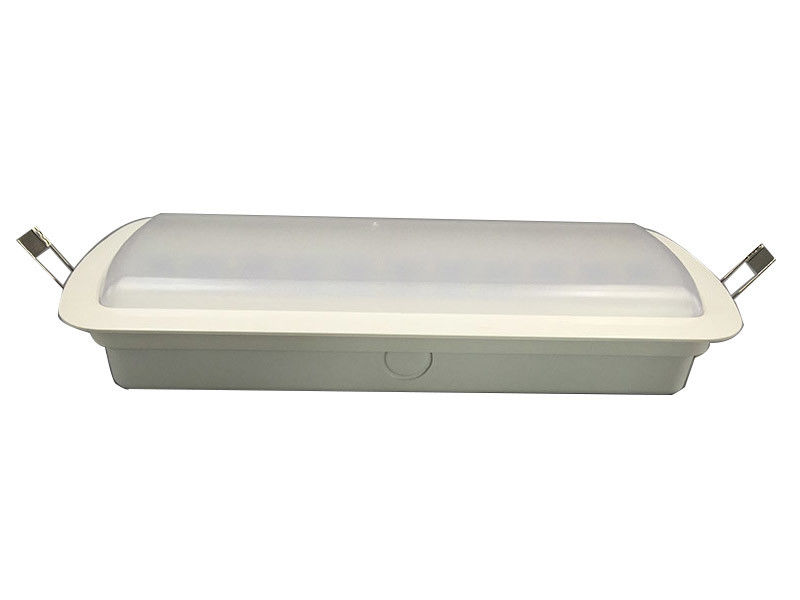 3 Saat İşlem 5W Yangına Direnme ABS LED Acil Işık Ni-Cd Pil L119N